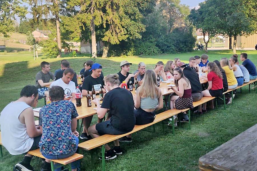 Grillen beim Jugendheim