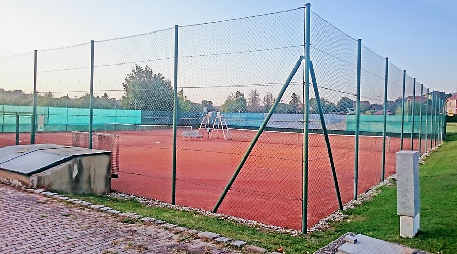 Tennisplatz